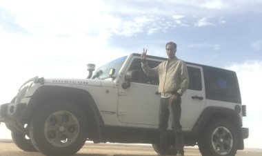 التطبيقات الذكية بين النقل والسياحة: صراع التقليد و الابتكار أم فوضى اقتصادية